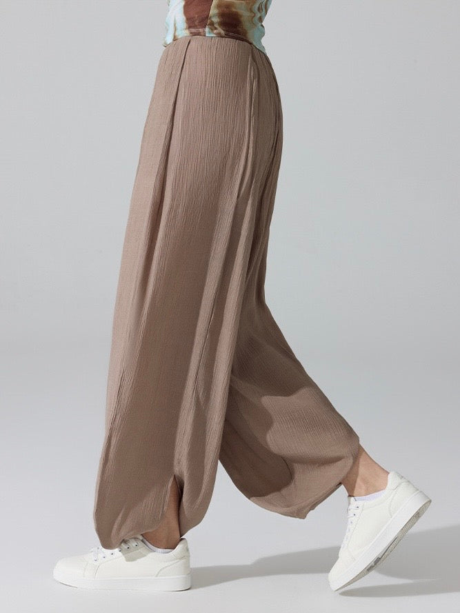 Breezy Balloon Pants (Mushroom)